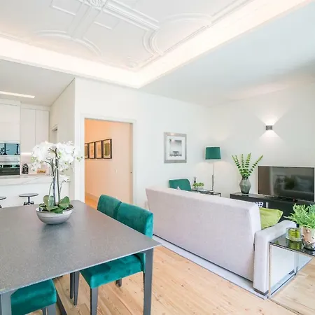 Courtyard & Elegance ליסבון