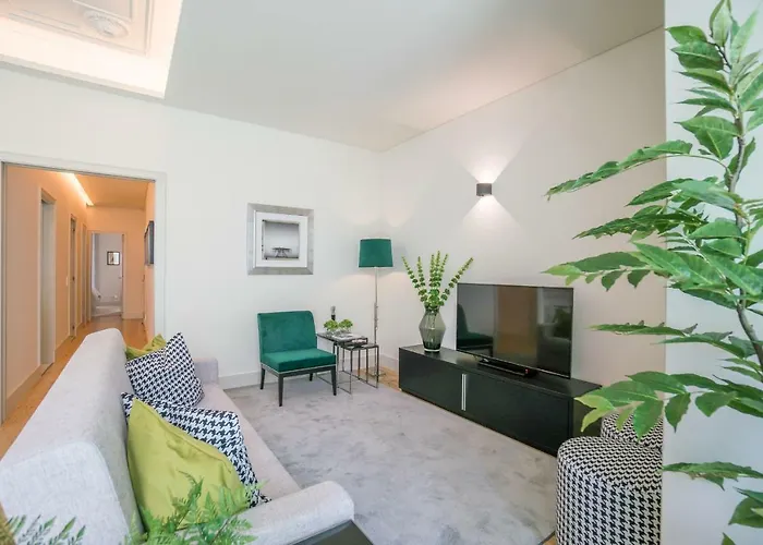 Courtyard & Elegance شقة *