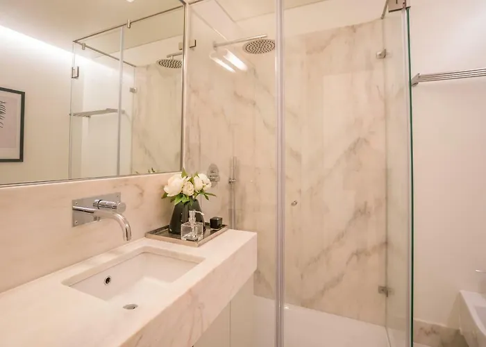 Apartamento Courtyard & Elegance