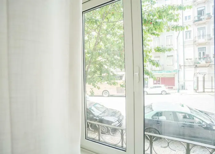 Διαμέρισμα Courtyard & Elegance